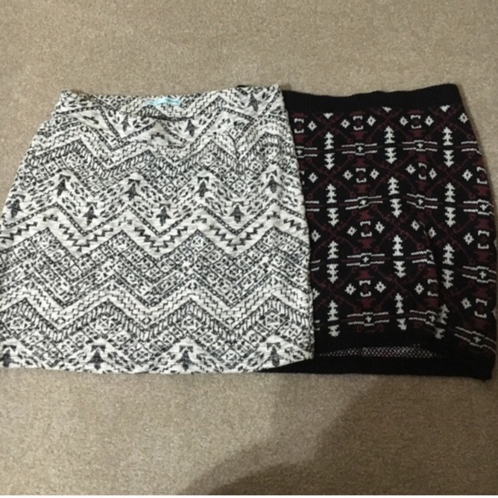 Size large Maurices skirts- 17 inches long